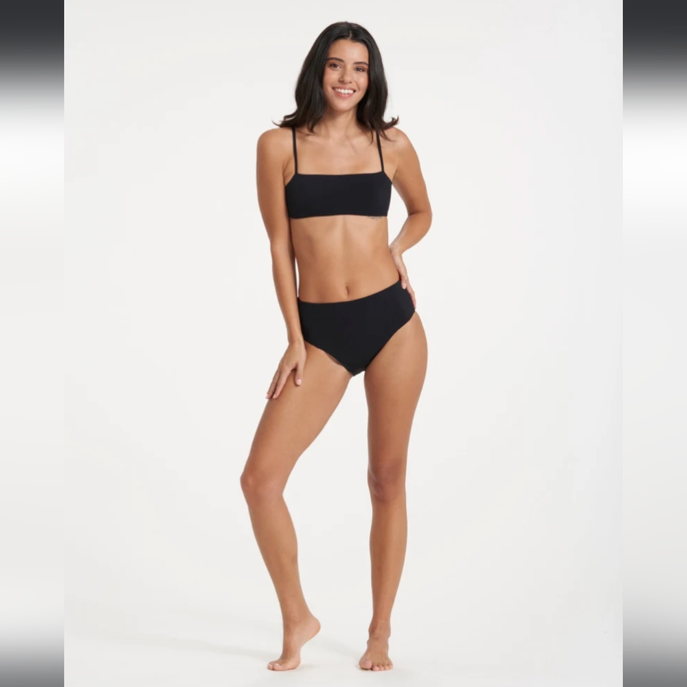 Vuori NWT high rise black dune bikini bottom